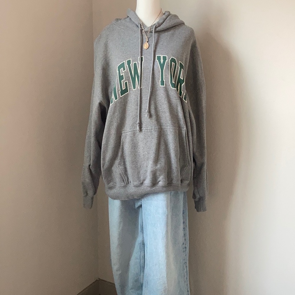 Brandy Melville hoodie